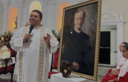 MISSA DOS SANTOS ARCANJOS NA PAROQUIA DO SAGRADO CORAÇÃO DE JESUS CAMRAGIBE 