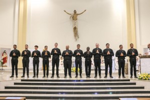 Primeira Profissão Religiosa reúne 12 novos religiosos em Jaraguá do Sul (SC)