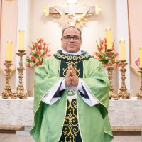 Vigário Cooperador: - Pe. Luiz Alexandre da Silva Filho, scj