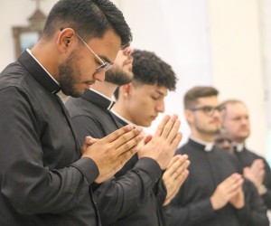Primeira Profissão Religiosa reúne 12 novos religiosos em Jaraguá do Sul (SC)