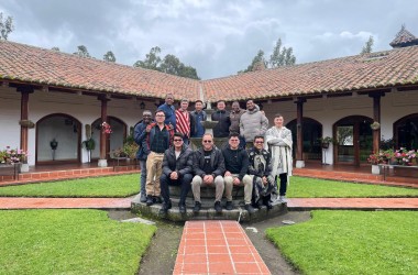 Religioso da Província Brasil Recife fortalece formação no Equador durante o Jubileu Dehoniano.
