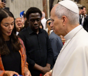 Leão XIV: santificar o domingo e participar da missa na igreja, não apenas de forma on-line